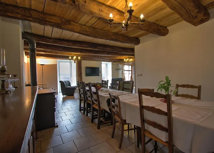 Du Chenelong Cantal Holiday home Marchastel (Cantal)